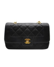 Load image into Gallery viewer, Borsa vintage mini flap CHANEL
