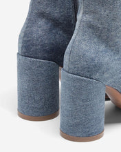 Load image into Gallery viewer, Denim Boots MARGIELA
